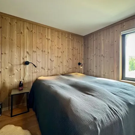 Ski-in-out With Balcony & Great Views In Hafjell *